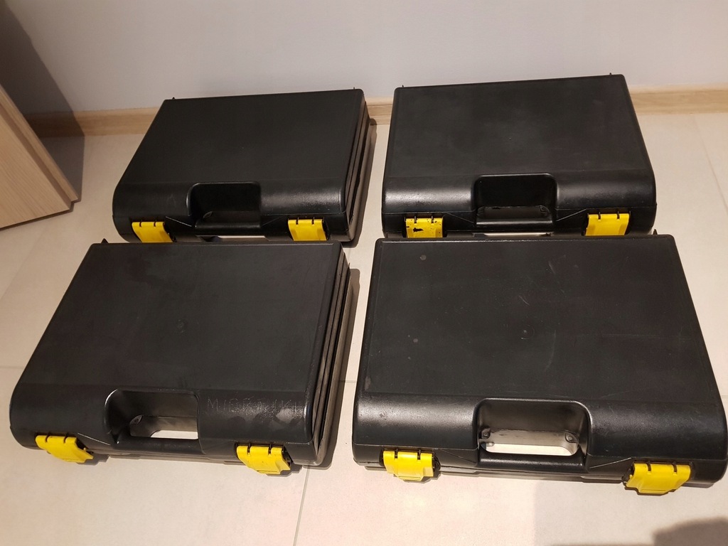 4 sztuki - walizka na elektronarzędzia 40x32x12cm