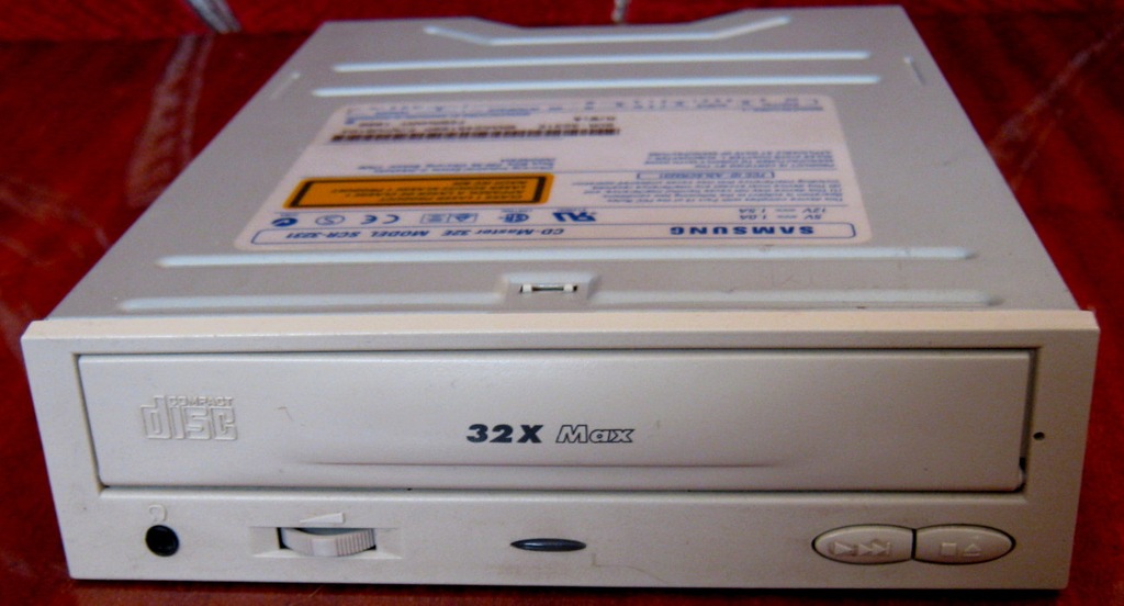 Retro CD-ROM Samsung CD Master MODEL SCR-3231