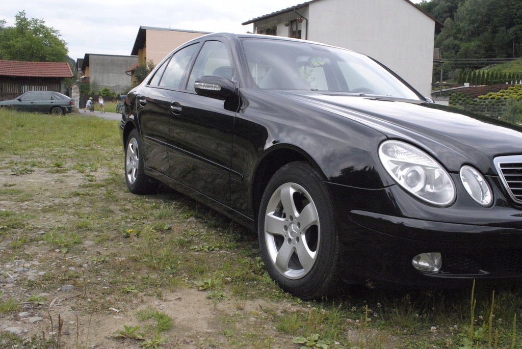 Mercedes E klasa 2005 , Pewny przebieg 7542345341