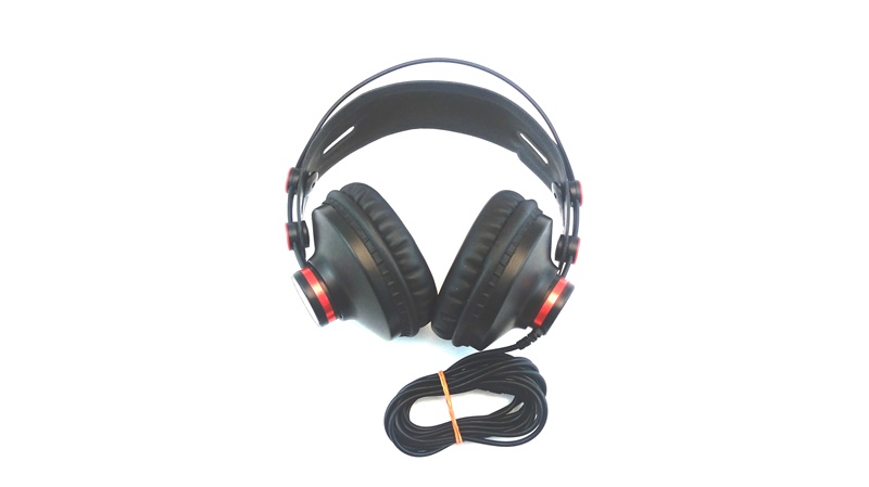 SŁUCHAWKI FOCUSRITE SCARLETT HP60 MKII STUDYJNE