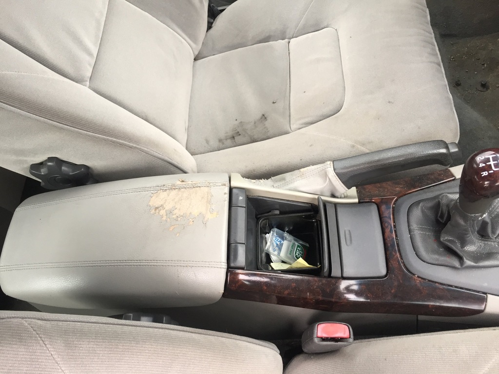 TUNEL ŚRODKOWY PODŁOKIETNIK VOLVO S80 98-03 DREWNO