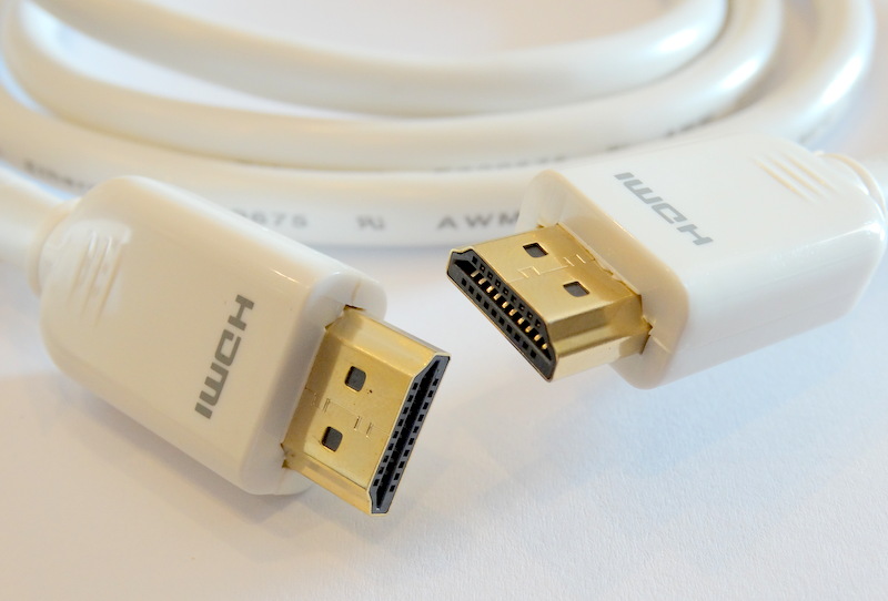 Przewód kabel HDMI 7,5m wersja 1,4 filtry biały 3D