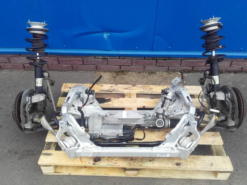 Zawieszenie przednie Kompletne BMW 1 E87 Diesel