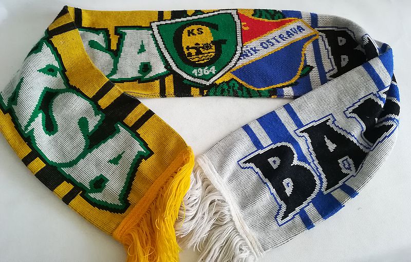 Szalik piłkarski GKS KATOWICE BANIK OSTRAVA
