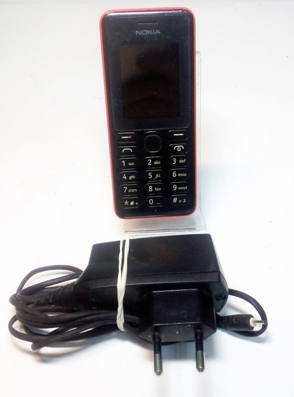 TELEFON NOKIA RM-44