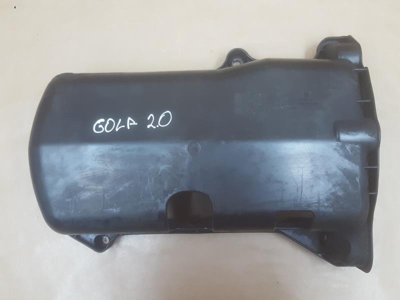 OSŁONA MISKI OLEJOWEJ VW GOLF IV 2.0 06A103660