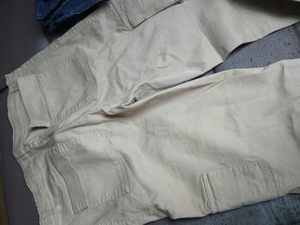 Spodnie ciążowe beżowe bojówki