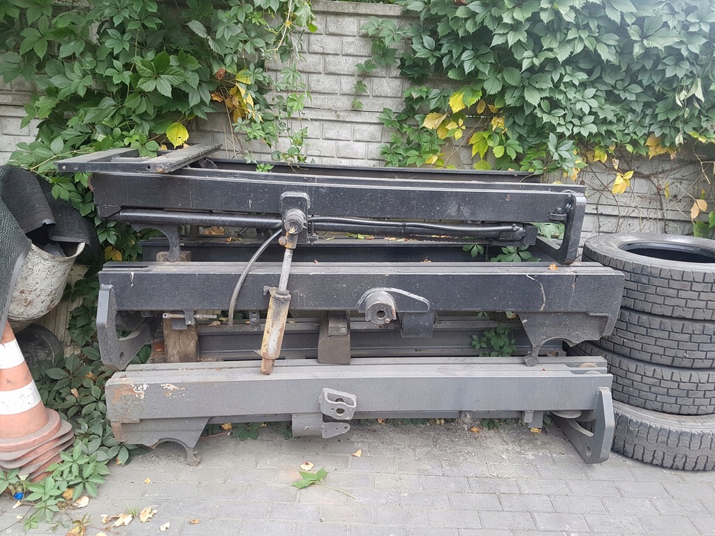 Maszty do wózków widłowych NISSAN CAT MITSUBISHI
