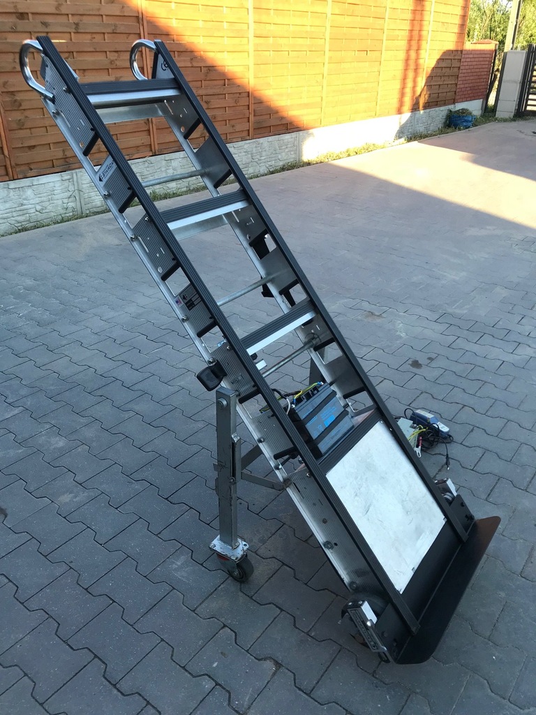 Wózek Escaler do wnoszenia ciężarów schodołaz