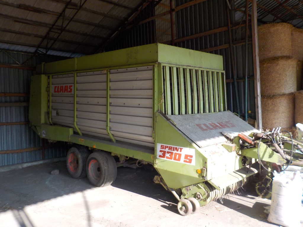 Przyczepa samozbierająca CLAAS Sprint 330 s