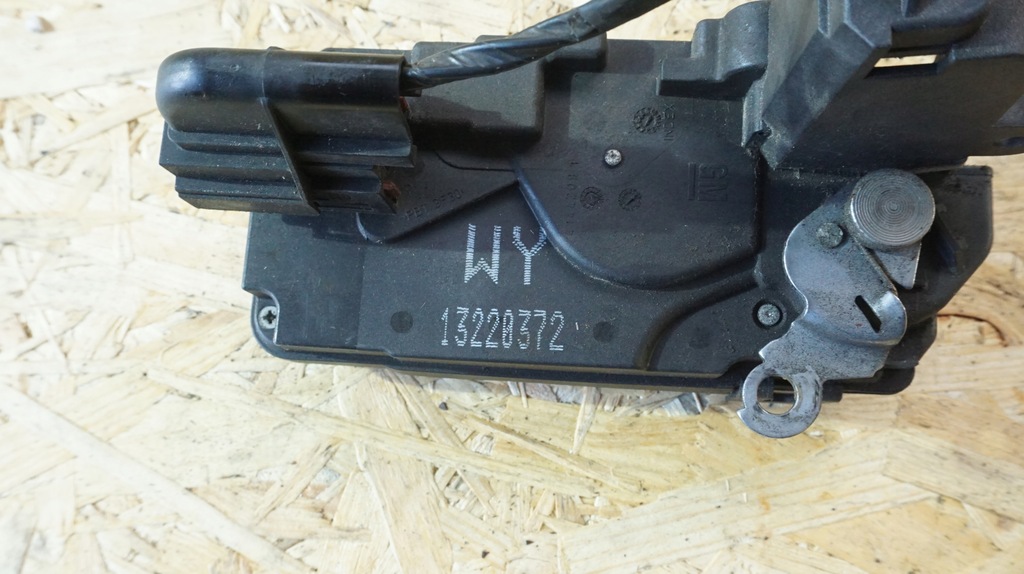 OPEL ZAFIRA B ZAMEK DRZWI PRAWY TYŁ TYLNY - 7683022722 - Oficjalne ...