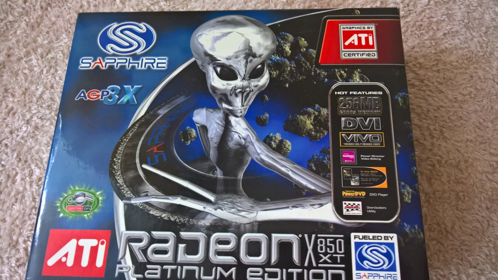 Sapphire ATI X850 XT Platinum Edition AGPx8 zestaw 7215989232