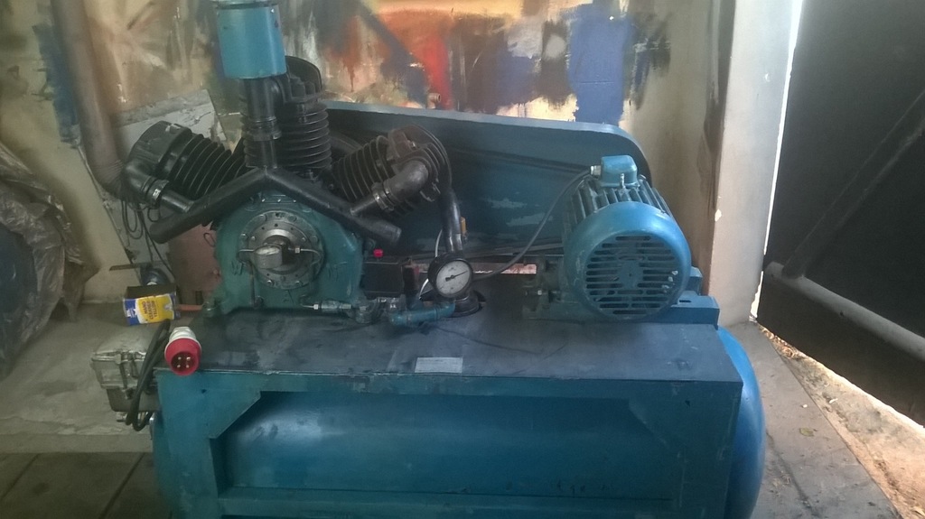 Sprężarka kompresor WAN AW 400L 