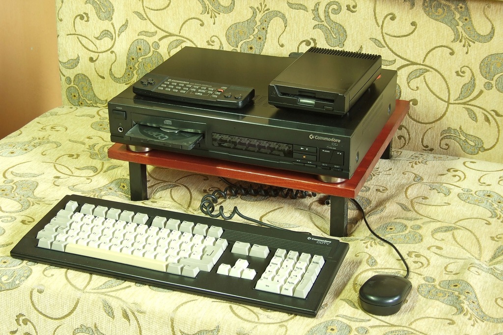 Commodore Amiga CDTV (maj 1991)