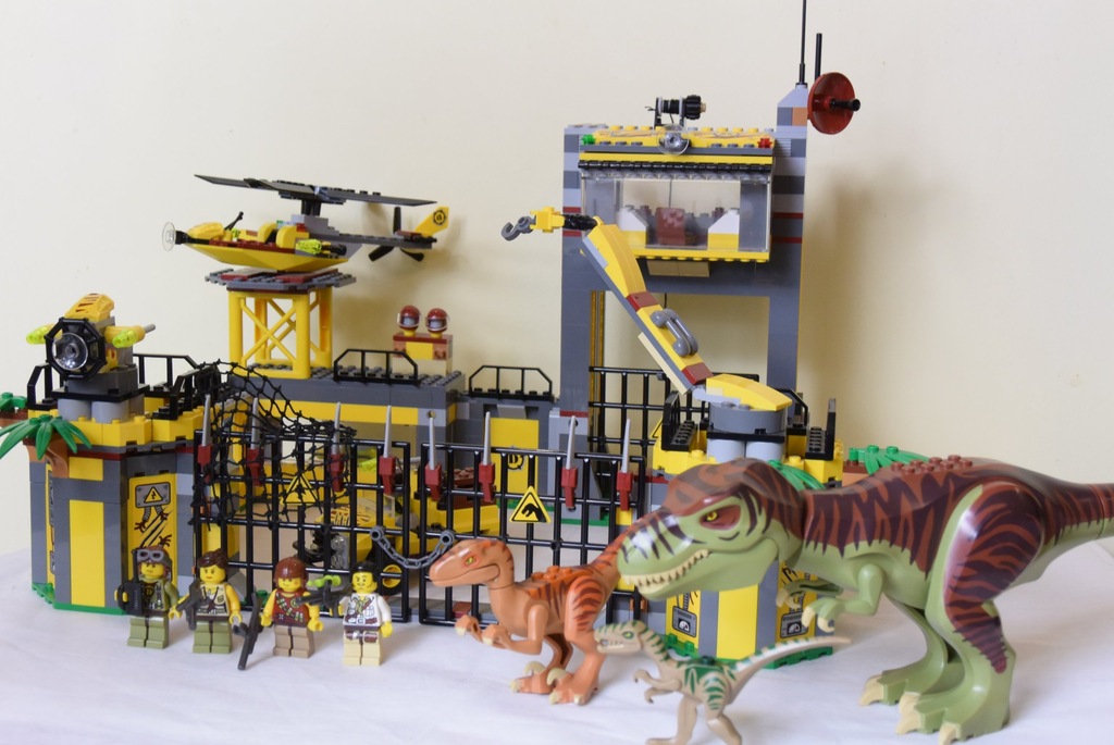 Klocki LEGO Dino 5887 Kwatera główna dinozaury