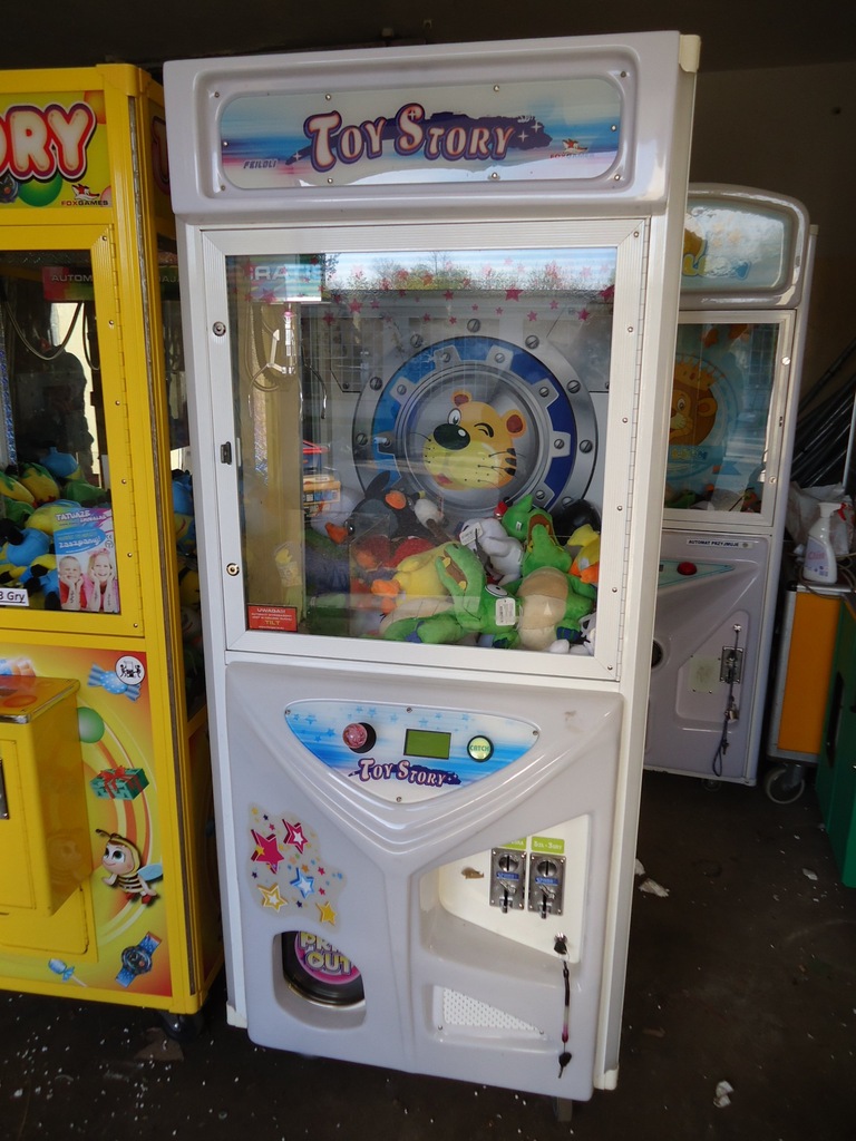 LAPA SZCZESCIA TOY STORY 2 AUTOMAT ZAROBKOWY
