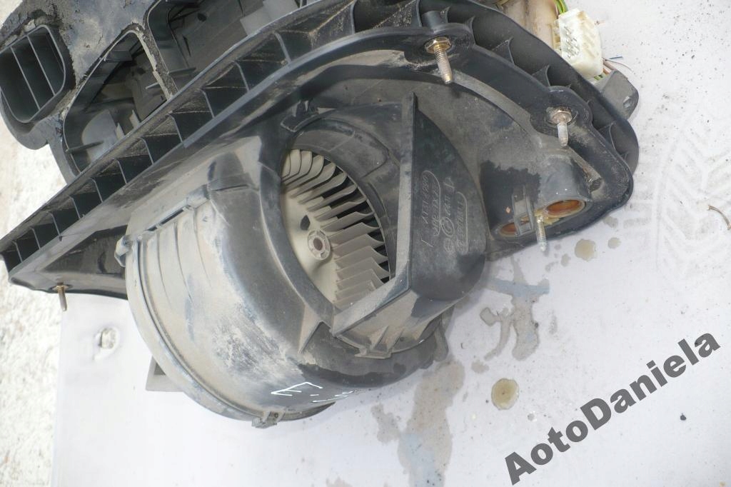 BMW E36 1.8 IS dmuchawa wentylator @