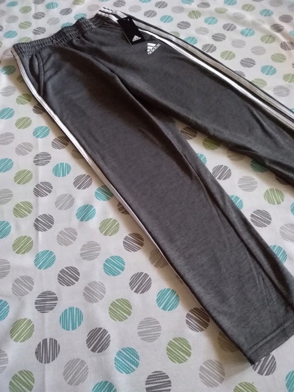Adidas 10-12 lat ciepłe spodnie dla chlopca