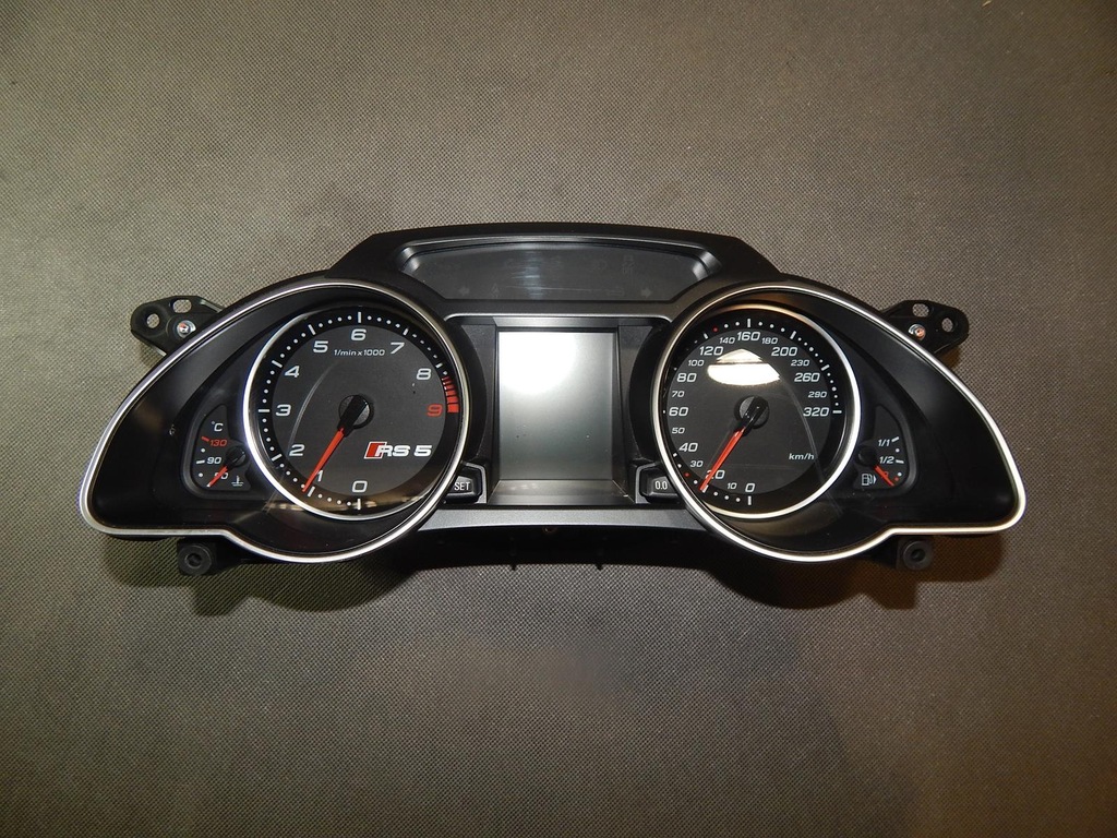 AUDI RS5 8T LICZNIK ZEGARY 8T0920932E