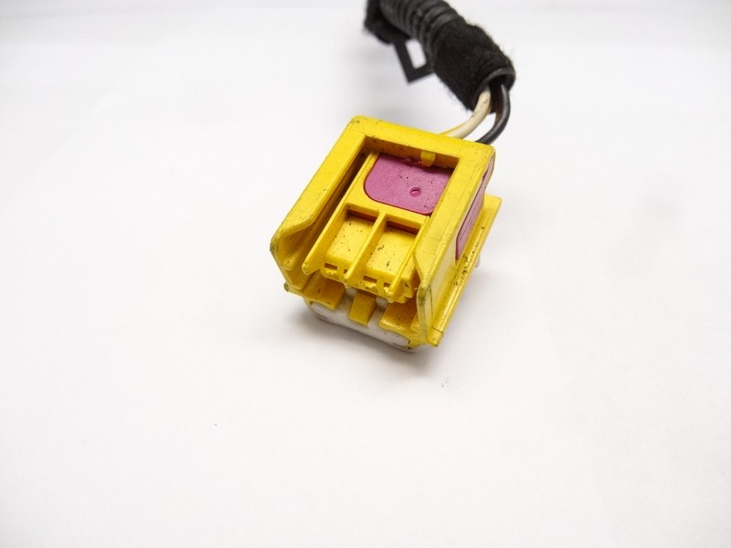 その他 healy 4E0972133 WTYCZKA KOSTKA ZLACZE AUDI VW SKODA - 7183557893