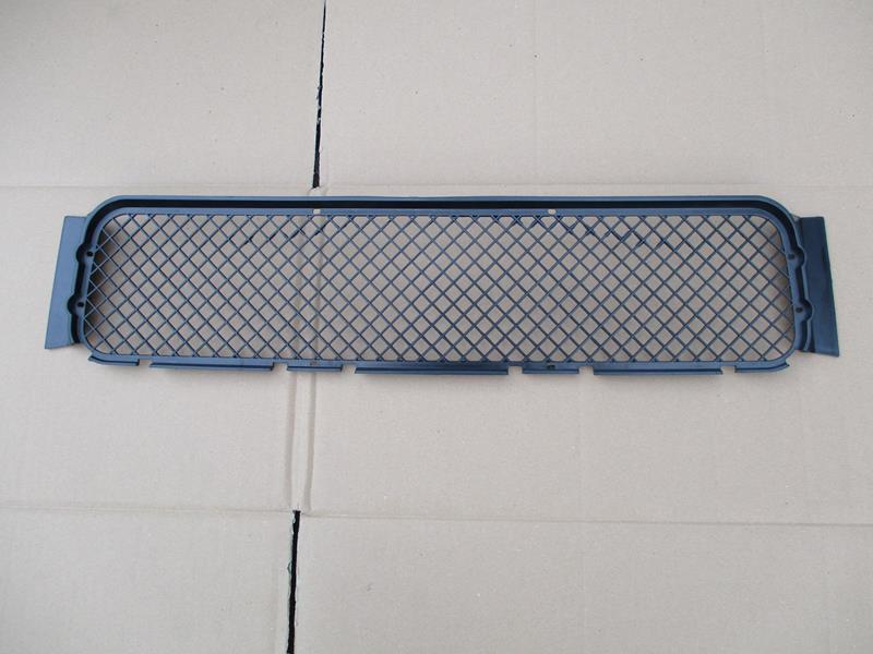 KRATKA ZDERZAKA PRZEDNIEGO BMW E36 M pakiet M3