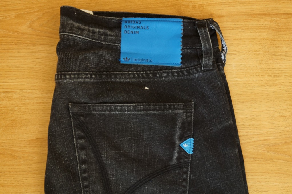 ADIDAS ORIGINALS spodnie jeansowe 32