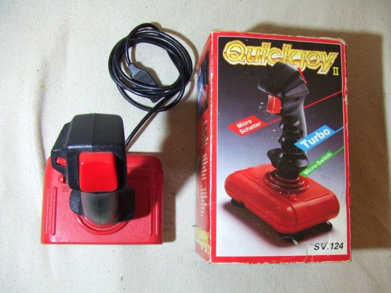 Joystick Atari Commodore QuickJoy sv.124 + pudełko