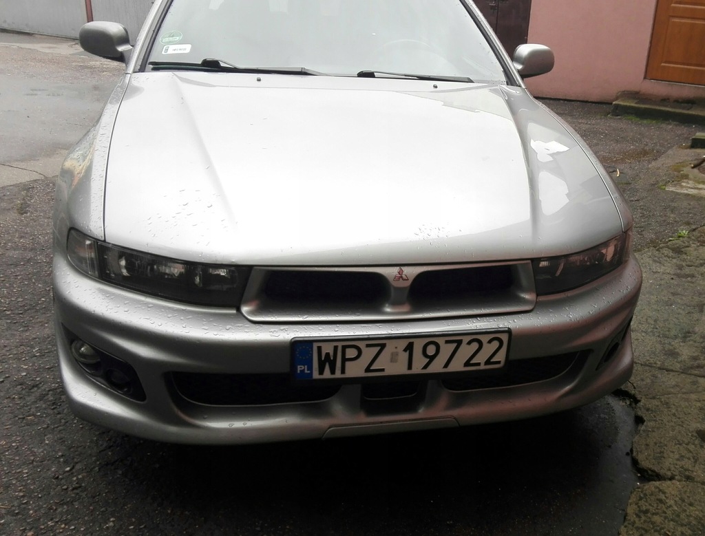 Mitsubishi Galant