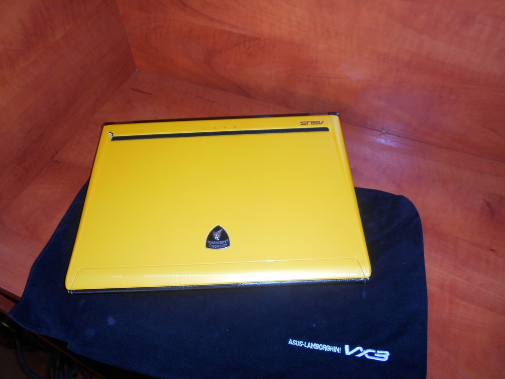 LAPTOP ASUS LAMBORGHINI VX3 LIMITED EDYTION UNIKAT