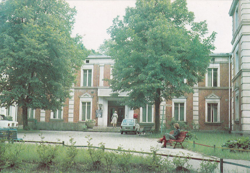POŁCZYN ZDRÓJ - SANATORIUM PODHALE - FIAT 126P
