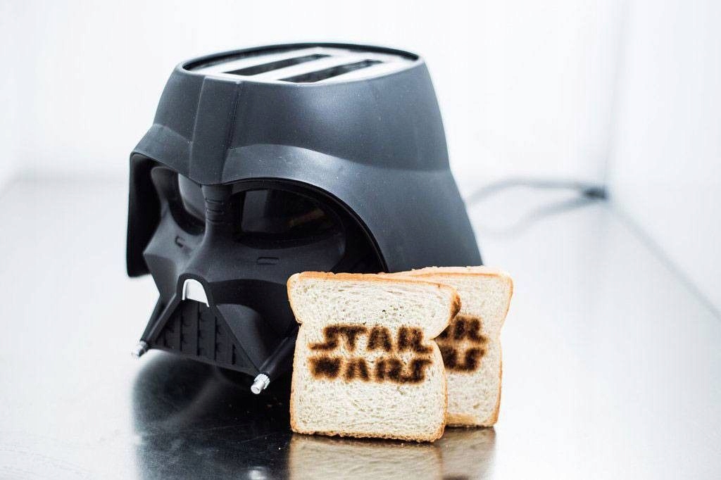 OFICJALNY TOSTER STAR WARS DARTH VADER NA PREZENT