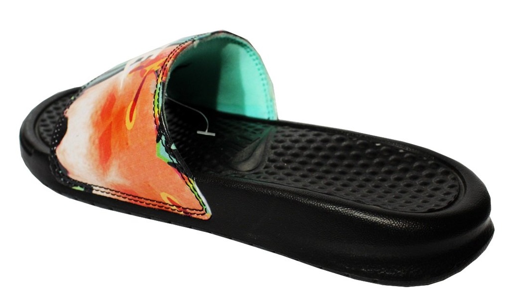 nike benassi 2018