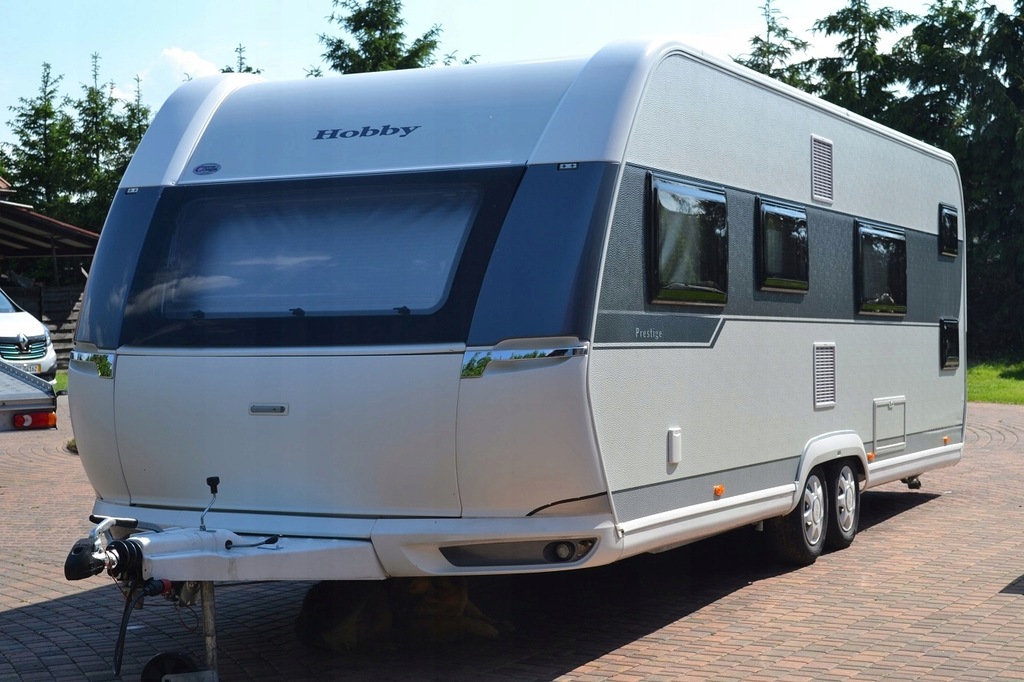 PRZYCZEPA KEMPINGOWA HOBBY F 650 KFU PRESTIGE