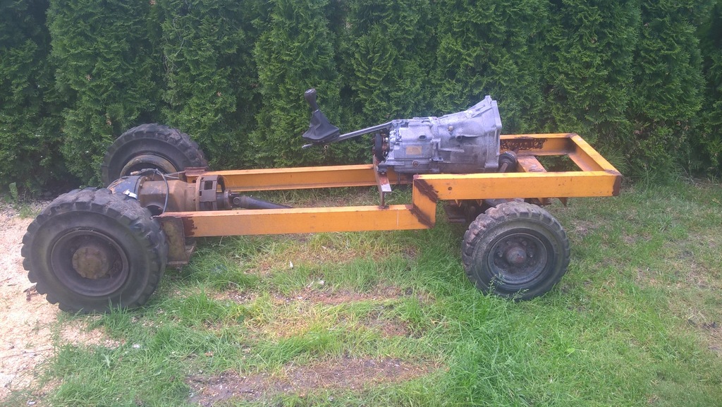 Rama traktor Sam