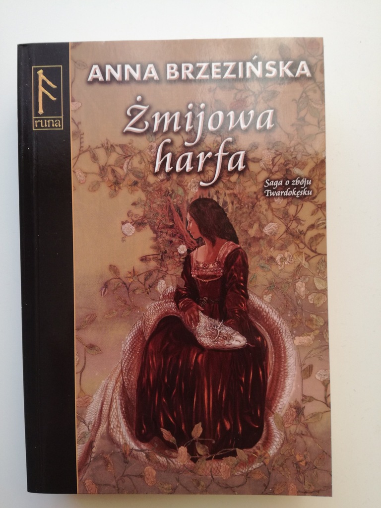 Żmijowa harfa Anna Brzezińska