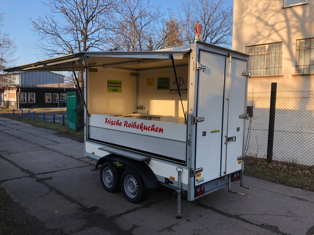 Przyczepa Gastronomiczna HUMBAUR spr z Niemiec