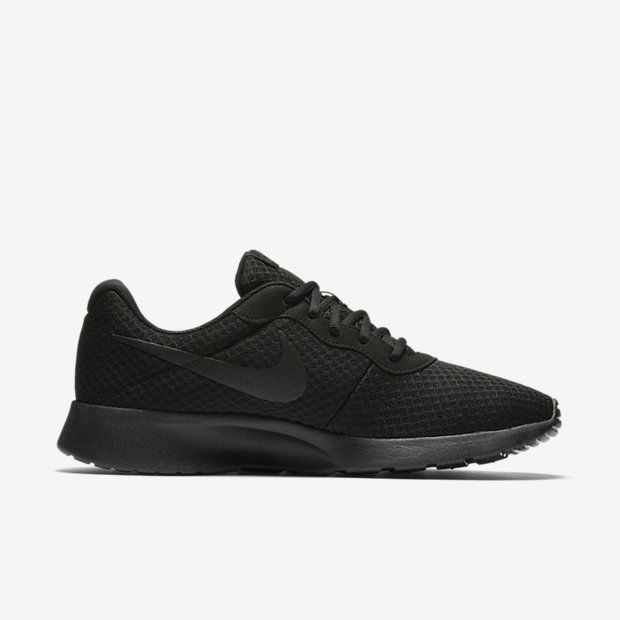 nike tanjun 44
