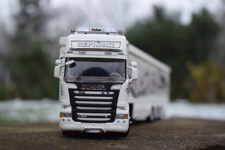 SCANIA R560 DYWIZJON 303 WSI 1/50