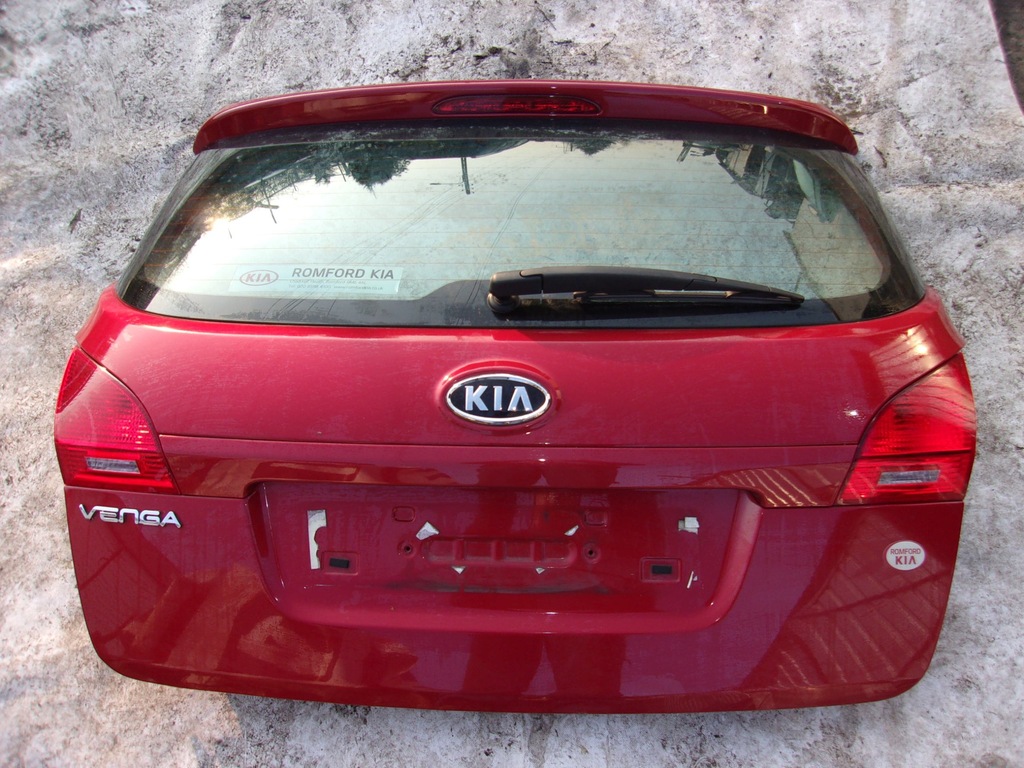 Kia venga 09-15 klapa tylna kompletna kolor A0
