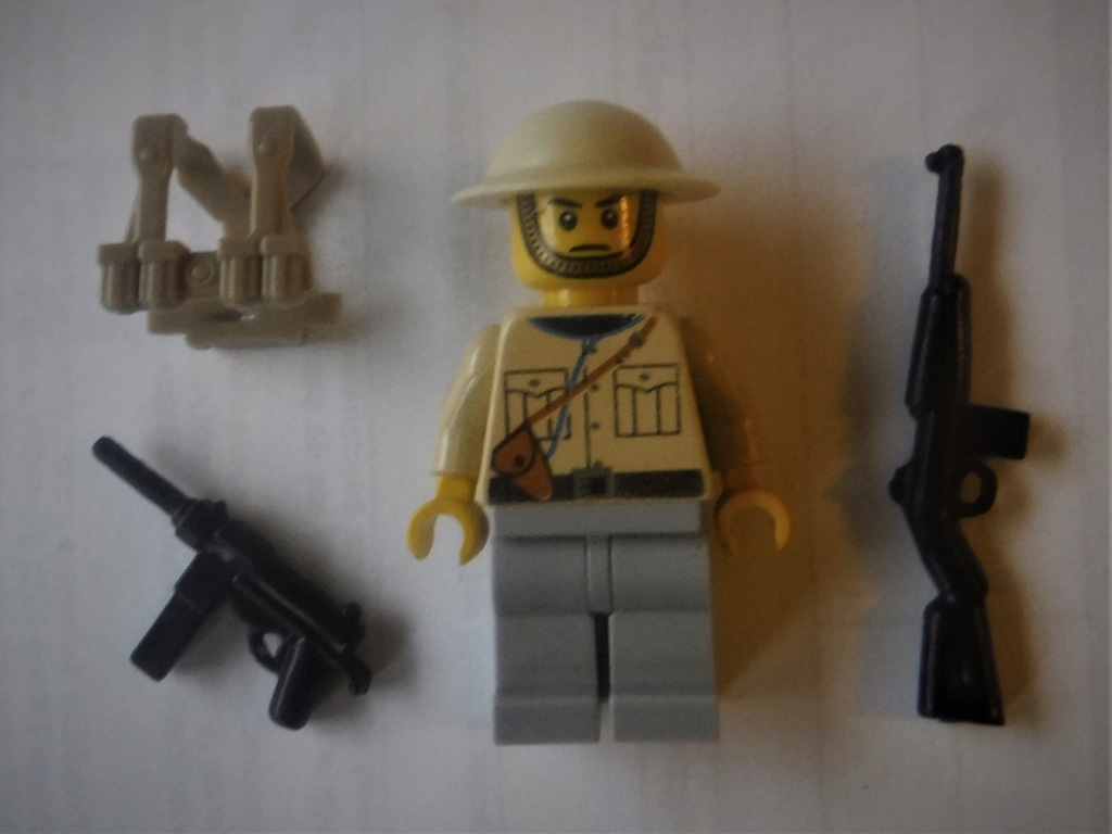 żołnierz lego + broń