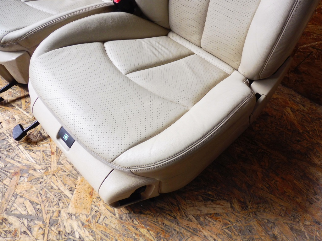 Mercedes w211 tapicerka fotele fotel eklasa kanap