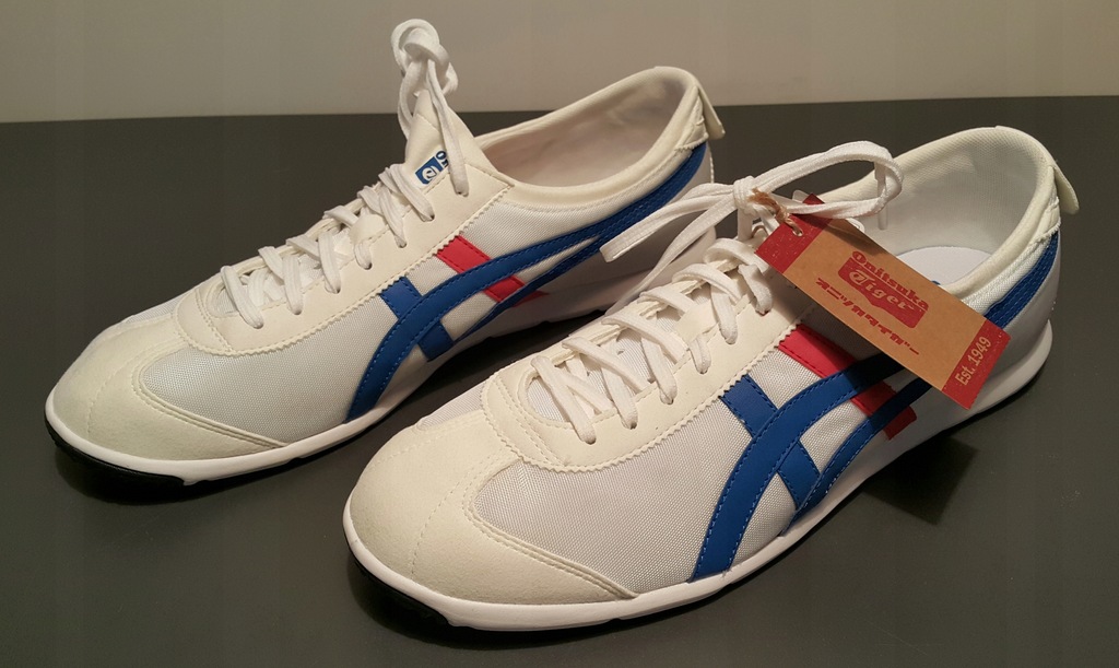 fila distressed disruptor