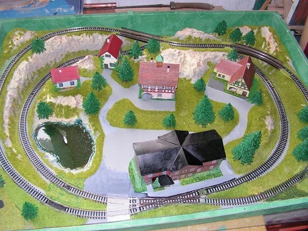 MAKIETA KOLEJKI SKALA N 1/160