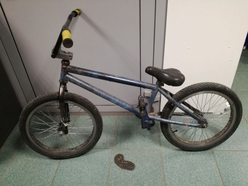 ROWER BMX ZERWANY ŁANCUCH USZKODZONY PEDAŁ