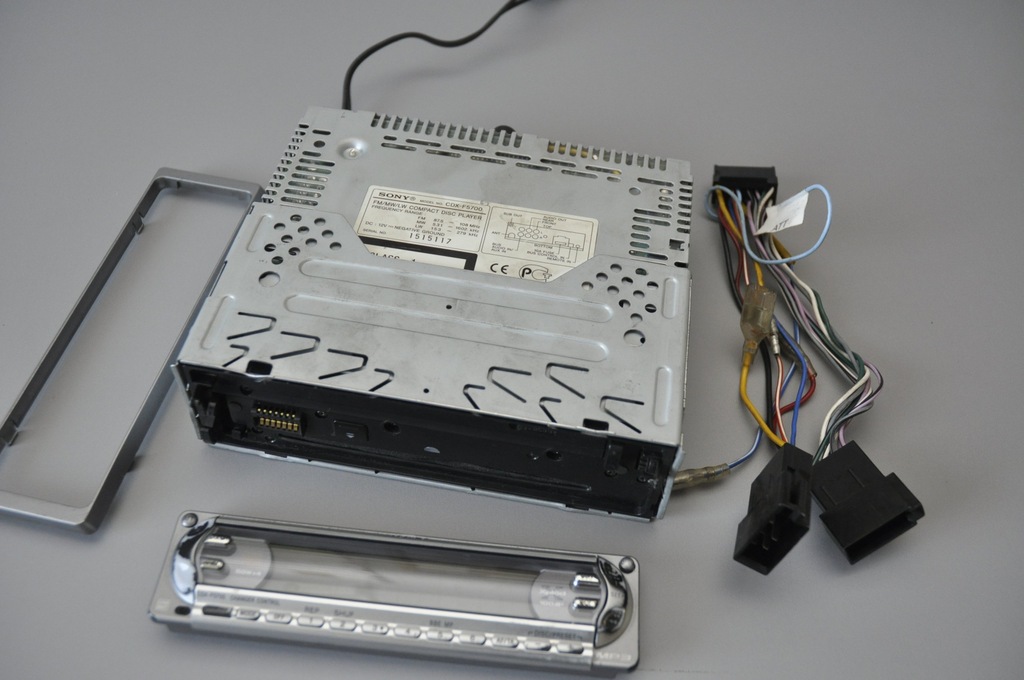 SONY XPLOD CDX-F5700