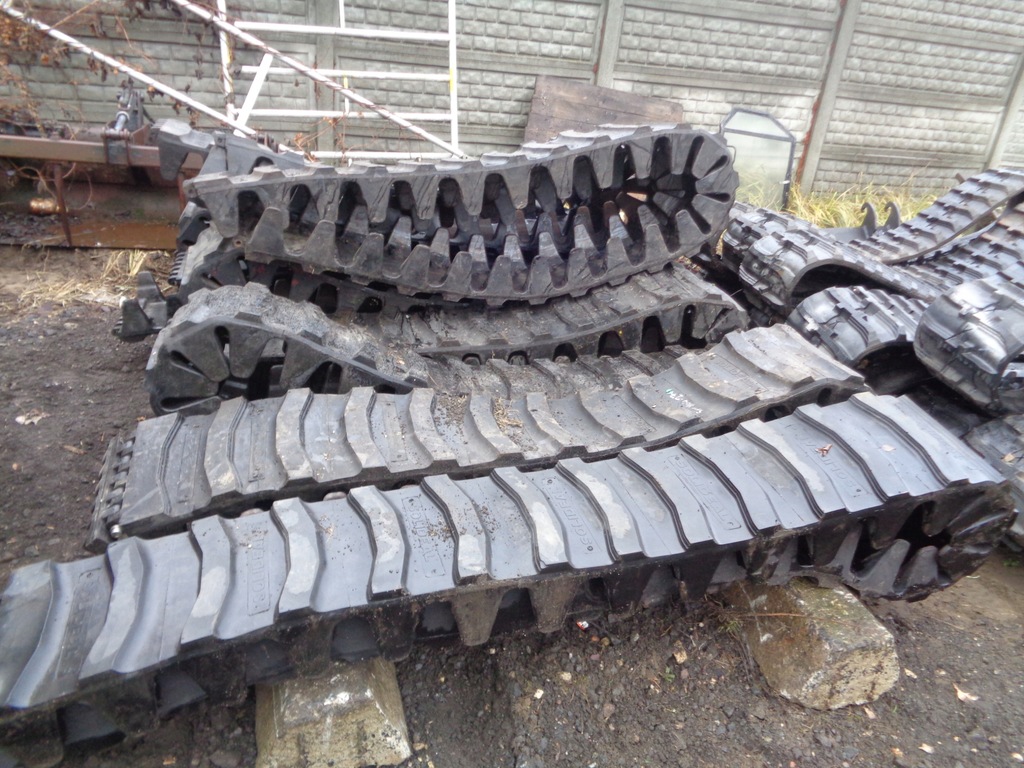gąsienice koła bobcat s 130