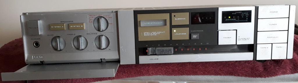 Wzmacniacz Akai AM-U7