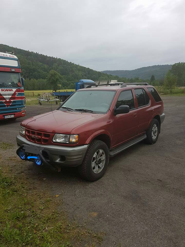 Isuzu Rodeo 3.2 LPG 4x4 2001r (NIE OPEL FRONTIERA)