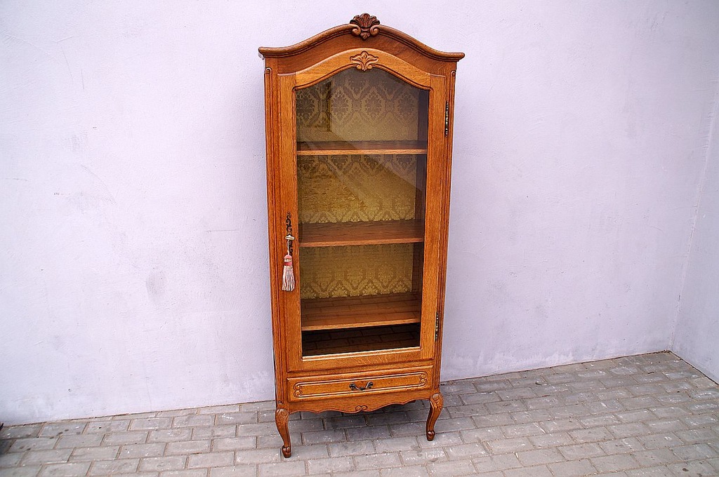 A-C WĄSKA SERWANTKA LUDWIKOWSKA 73 CM 046