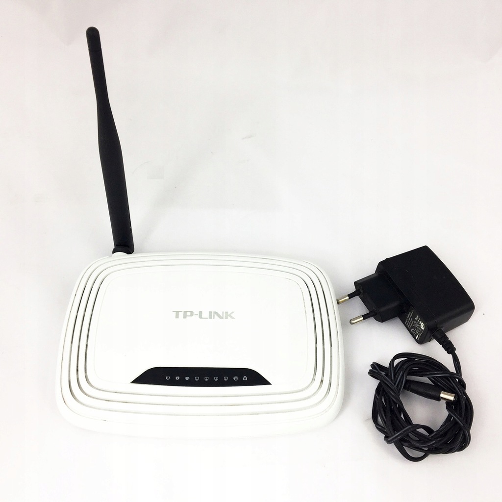 AS // Router TP-LINK TL-WR740N